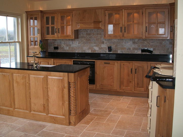 A beautiful oak in-frame kitchen manufactured and installed by Kitchen Makeover, Ireland